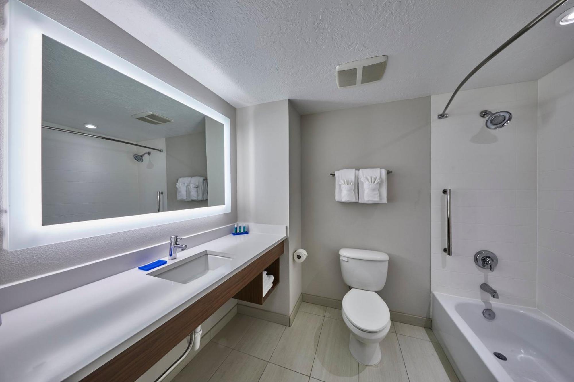 Holiday Inn Express Hotel & Suites Medford-Central Point By Ihg Kültér fotó
