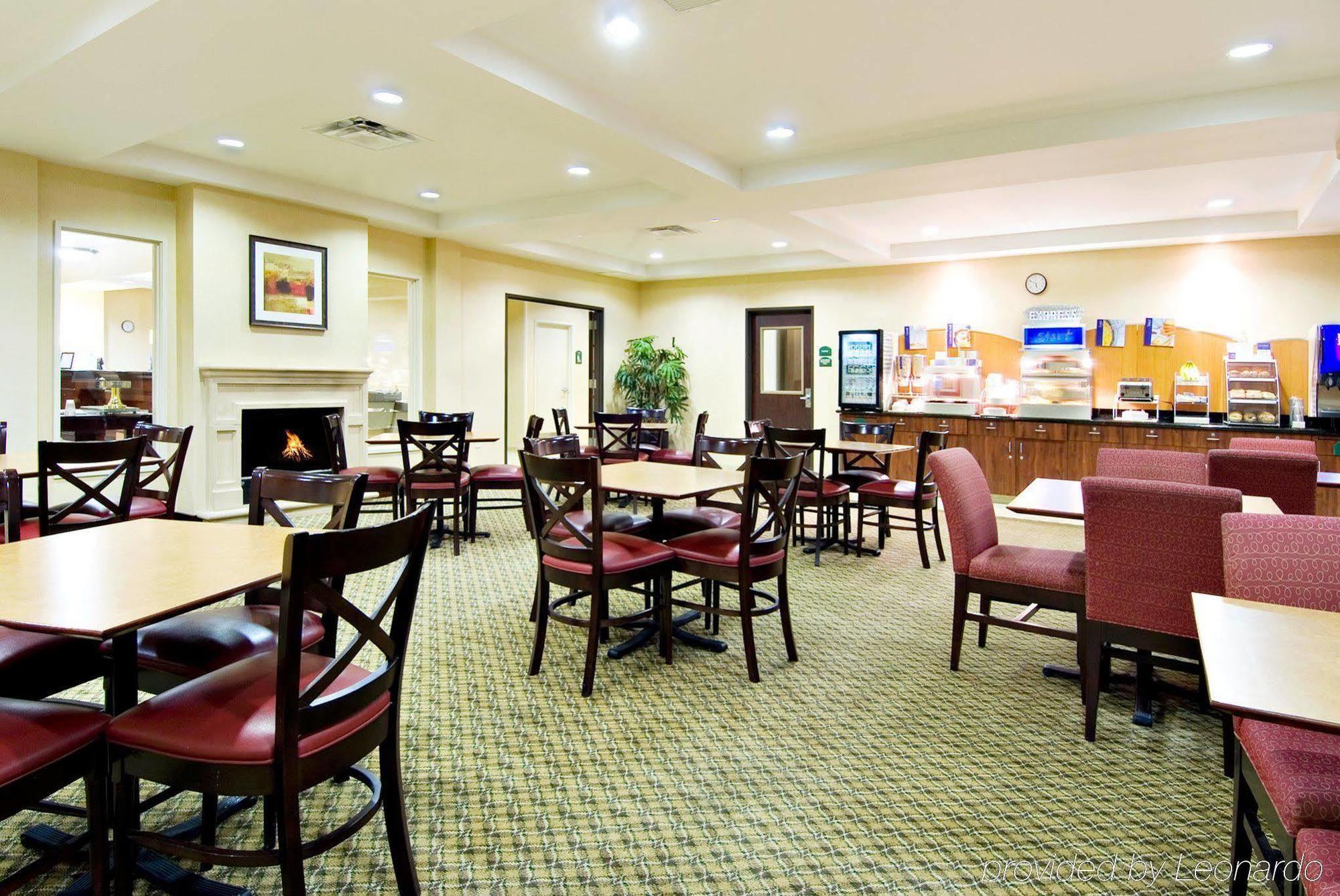 Holiday Inn Express Hotel & Suites Medford-Central Point By Ihg Kültér fotó